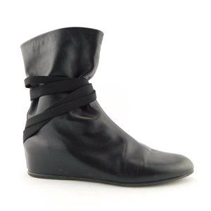 STUART WEITZMAN Black Leather Slouch Ankle Wrap Booties 6